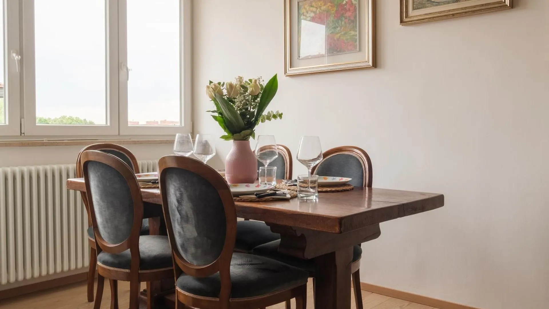 Appartement Classic And Elegant Style In Old Town Bologna